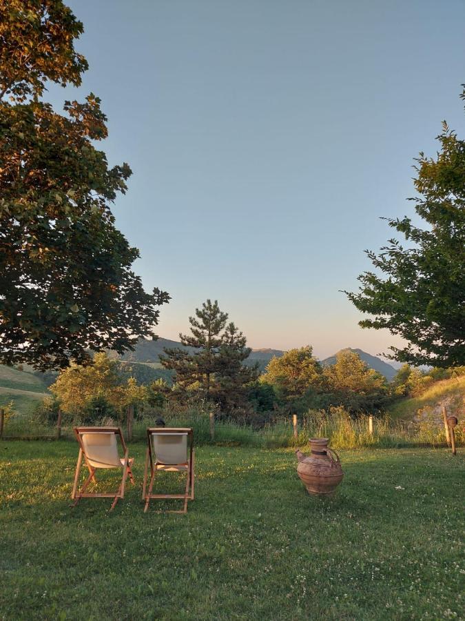 Bnb Bagno Di Bosco Gubbio Exteriör bild